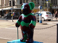 ./street/EUROBIKE2005 teddy