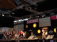 ./fashion-show/EUROBIKE2005 gore