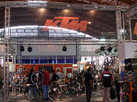 ./mk_k/EUROBIKE2005 ktm