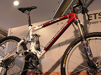 ./mk_r/EUROBIKE2005 rockymountain