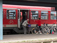 ./street/EUROBIKE2005 rail